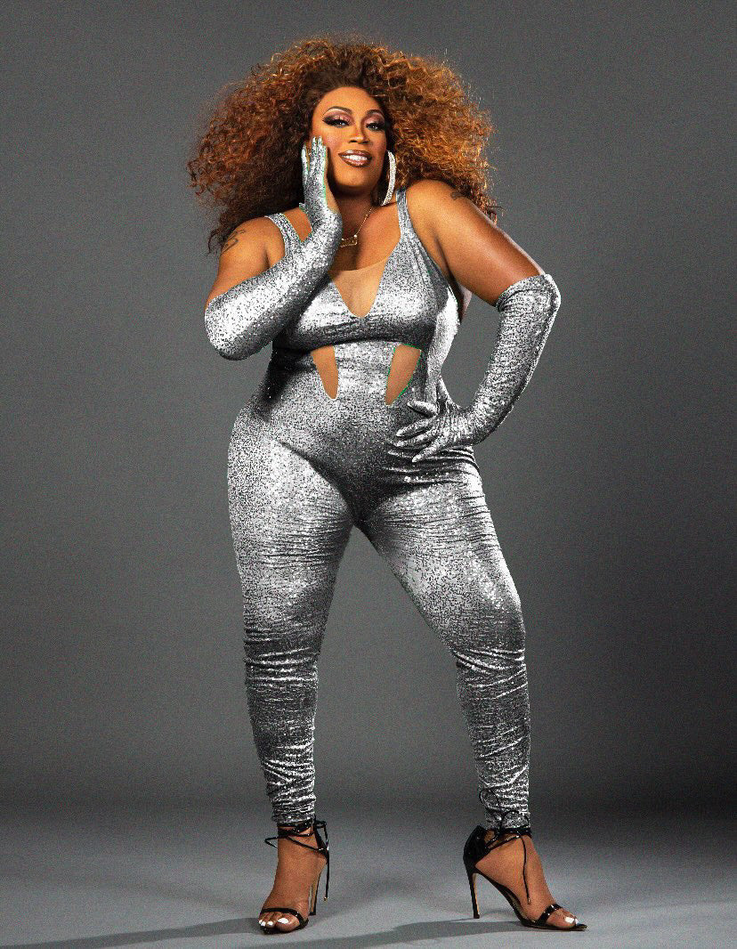 Book a Drag Queen in St Louis, MO