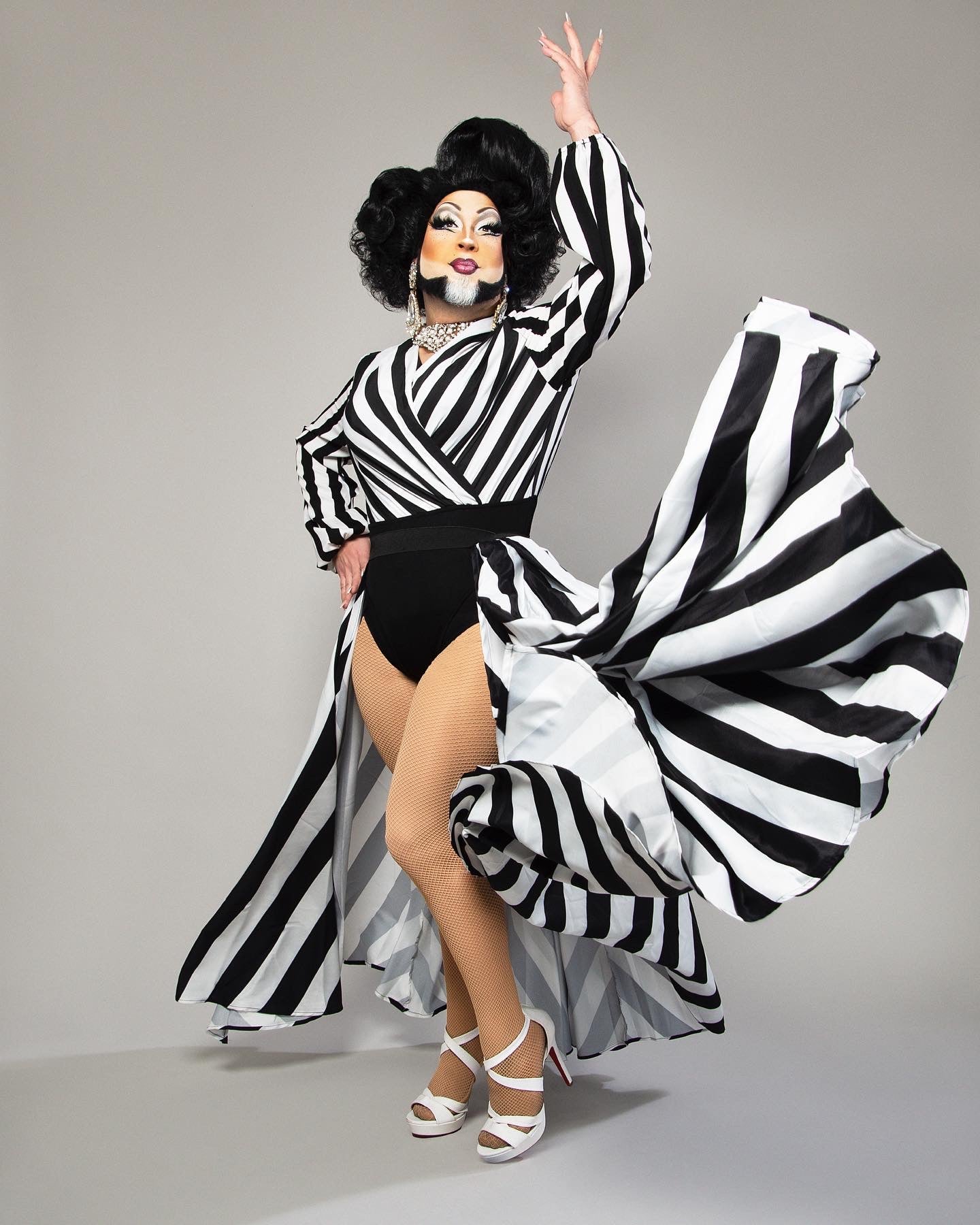 Book a Drag Queen in Portland, OR